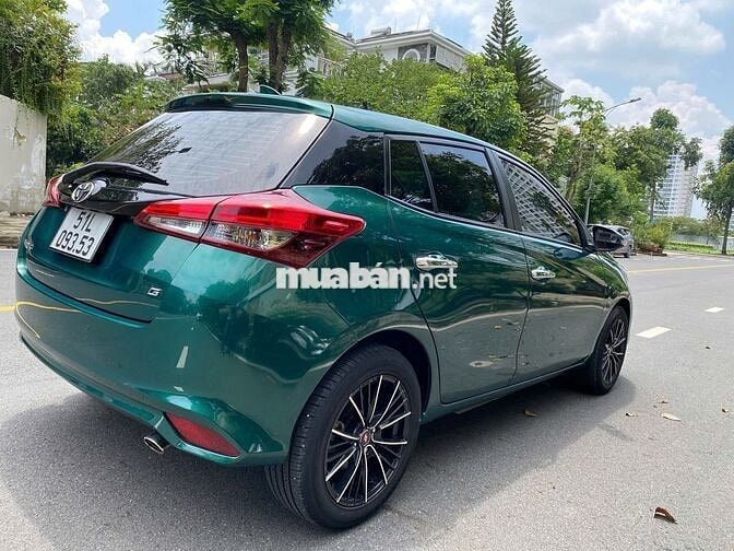 gia đình đổi xe 7 chổ bán Toyota Yaris nhập Thái