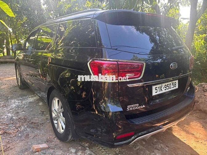 Kia Sedona 2019 2.2 DAT Luxury