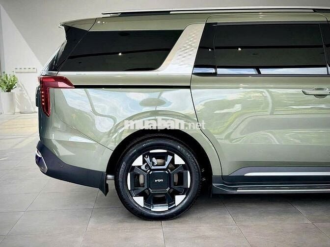Kia Carnival 2025 Luxury 2.2D