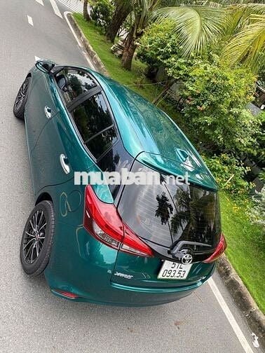 gia đình đổi xe 7 chổ bán Toyota Yaris nhập Thái