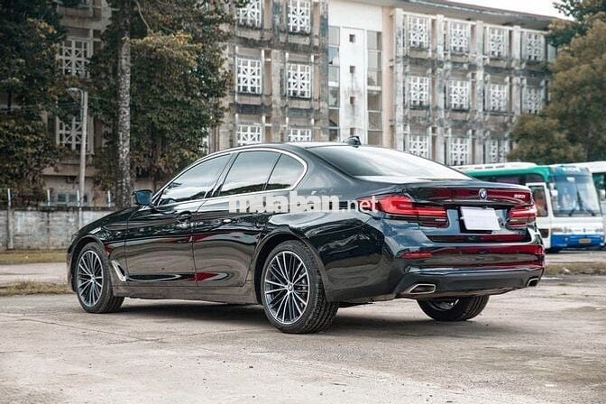 BMW 520I LUXURY LINE 2024-26000KM