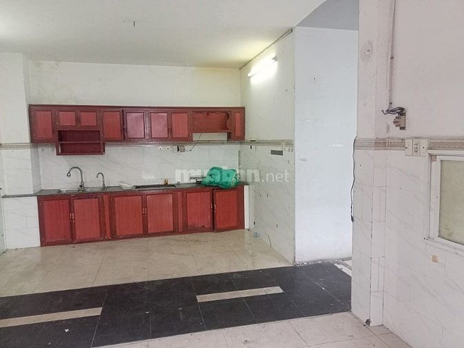 Chính chủ cho thuê căn góc 2MT 567 Bình Thới 8 x 15 đúc 4 tấm 