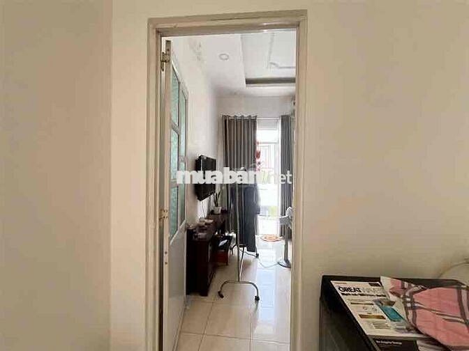 BÁN NHÀ HUỲNH TẤN PHÁT 3 TẦNG CHỈ 5.3T SẠCH SẼ.THOÁNG MÁT