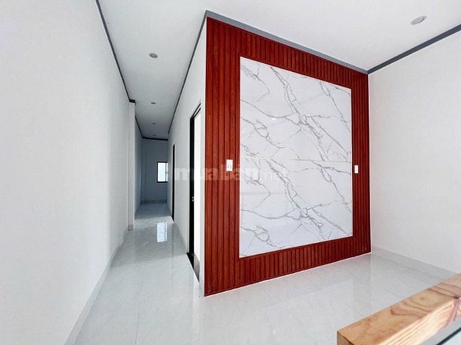 Bán Nhà Gác Lửng Thông Tầng Hoàn Thiện Đẹp, Dọn Vào Ở Ngay 