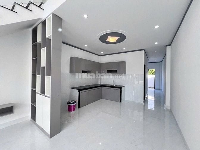 Bán Nhà Gác Lửng Thông Tầng Hoàn Thiện Đẹp, Dọn Vào Ở Ngay 
