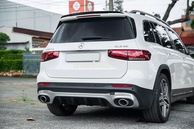 MERCEDES-BENZ GLB 35 AMG 2022