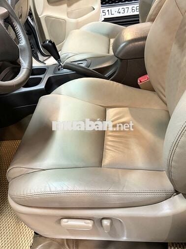 Fortuner xăng tự động 2013 mới 56.000km  siêu đẹp