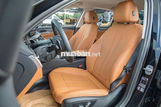 BMW 520I LUXURY LINE 2024-26000KM