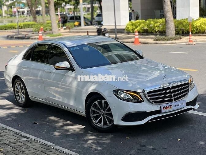 ❤️ Mercedes E200 2020 TRẮNG - XUẤT HÓA ĐƠN FULL
