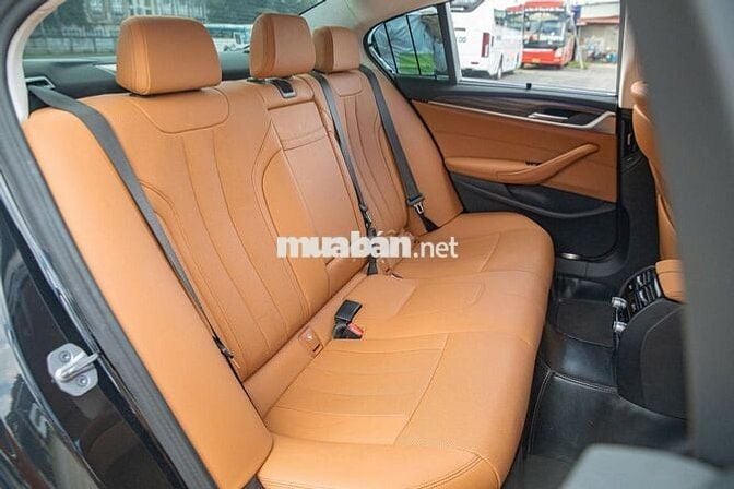 BMW 520I LUXURY LINE 2024-26000KM