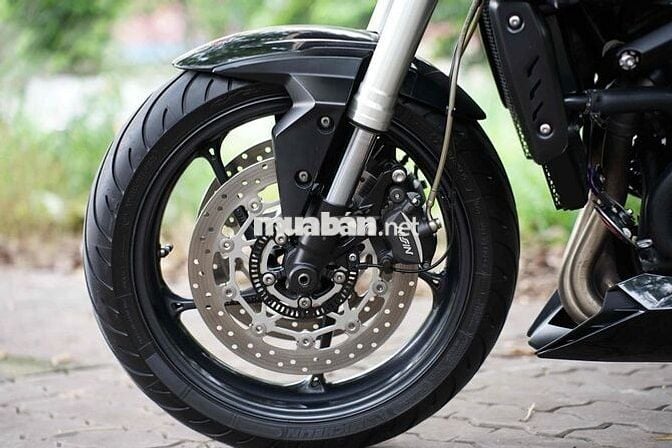 Ⓜ️〽️ TRIUMPH TRIPLE 765S SIU ĐẸP, CÓ ĐỔI XE NHÉ