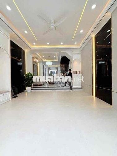 BÁN NHÀ HUỲNH TẤN PHÁT SIÊU PHẨM HIỆN ĐẠI 4T THANG MÁY XỊN CHỈ 10.8T