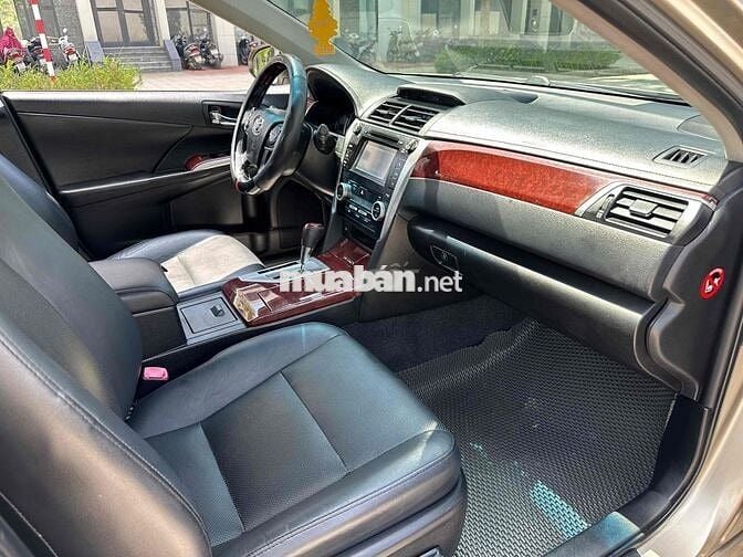 Toyota Camry 2014 2.5Q - 10 Vạn km Siêu Mới