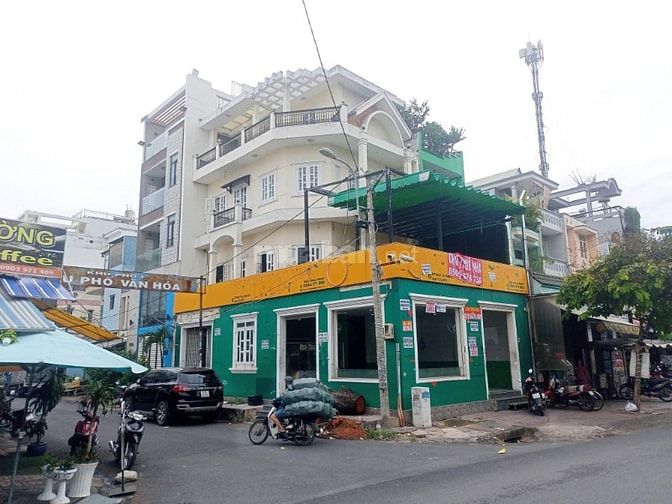 Chính chủ cho thuê căn góc 2MT 567 Bình Thới 8 x 15 đúc 4 tấm 