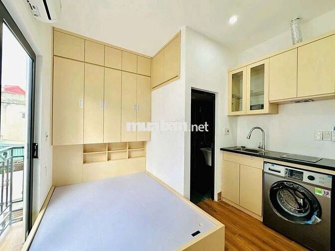 Khai trương CCMN 25m2 Full đồ. Máy giặt, ban công thoáng tại Minh Khai