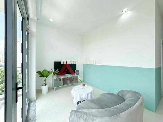 CHO THUÊ 1PN FULL NỘI THẤT , BAN CÔNG RIÊNG TIỆN QUA QUẬN 1