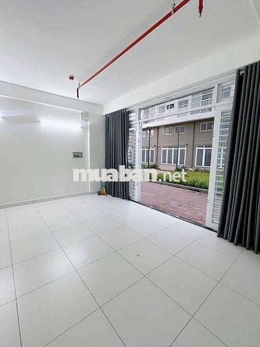 CHO THUÊ SHOPHOUSE  64mv 7tr. 1pn.1pk.bếp.2 wc. View công viên ml.mnn.