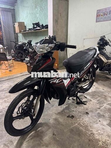 SIRIUS LIÊN DOANH MÁY ÊM XE ÚP NHỰA MỚI