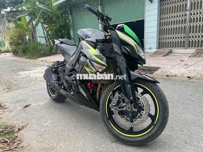 Kawasaki Z1000