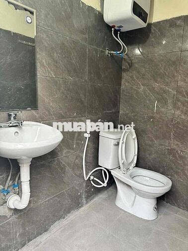 Cho thuê phòng trọ Ngõ 133/32 Xuân Thuỷ Cầu giấy chỉ 2,3 tr/ tháng