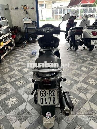 HONDA AIRBLADE FI 2010  TIỀN GIANG