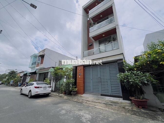 Bán lô 106m² đất đẹp vuông vức, ngang 5m, xây 6 tầng không chừa trước.