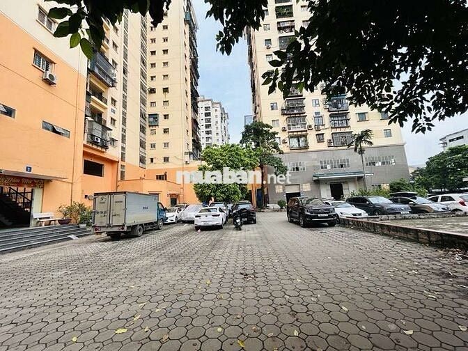 Chỉ Nhỉnh 4 tỷ chung cư View hồ đền lừ.