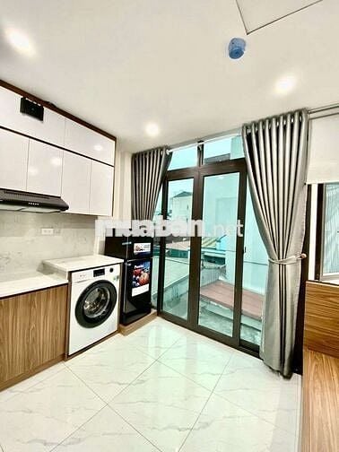 Siêu phẩm CCMN 25-30m2 Full nội thất. Máy giặt riêng tại Khương Trung