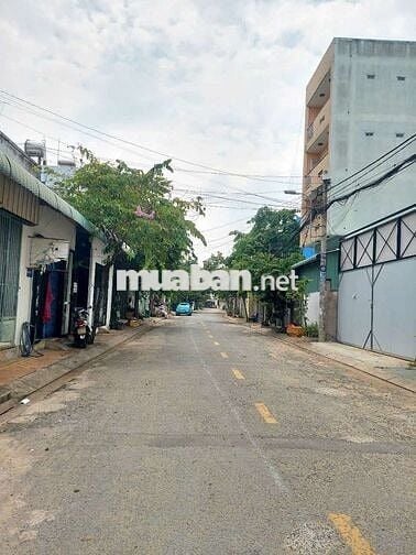 BÁN ĐẤT MẶT TIỀN ẤP ĐÔNG 4. GẦN NGÃ BA BẦU. TỔNG DTSD 270M THỔ CƯ