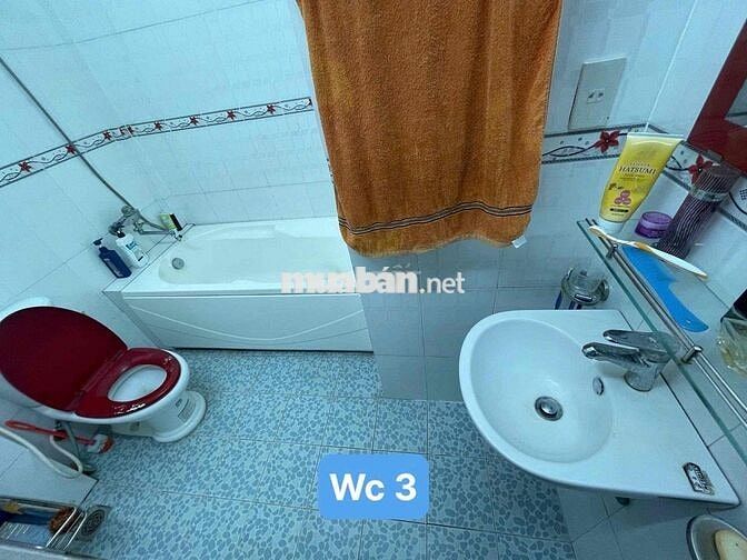 🚨 Bán nhà Cao Xuân Dục 2,5 tầng - 6 phòng ngủ. Sau 1 nhà mặt tiền - Vỹ