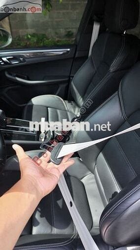 Porsche Macan 2.0 2022 - 3 Tỷ 250 Triệu