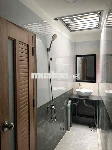 nhà cần bán gấp, chính chủ trực tiếp, có thương lương