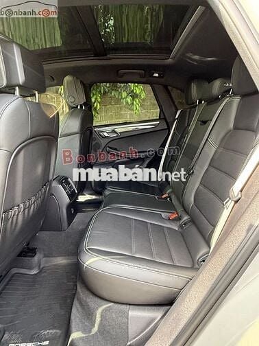 Porsche Macan 2.0 2022 - 3 Tỷ 250 Triệu
