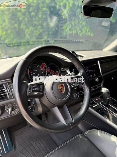 Porsche Macan 2.0 2022 - 3 Tỷ 250 Triệu