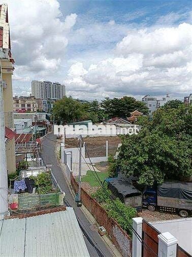 Hẻm xe tải thông - Nguyễn Thị Búp - Ngay Chợ TCH - 76m2 - 3 tầng