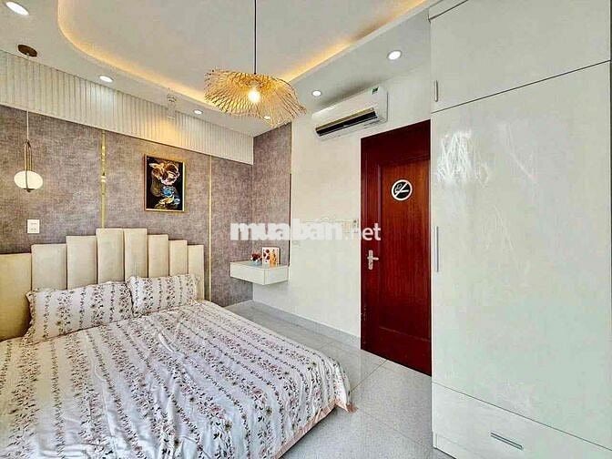 🏡 Nhà 2 Lầu, Sổ Riêng, Hẻm 4m – Giá Chỉ 3.88 Tỷ, Vào Ở Ngay!