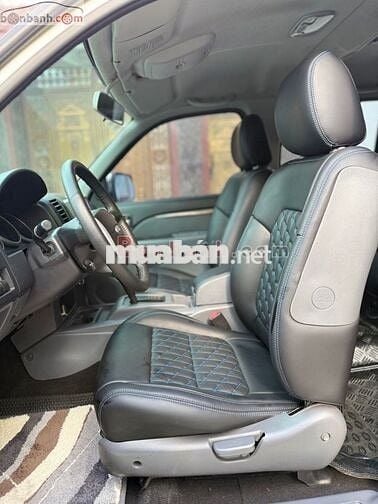 Ford Everest 2.5L 4x2 AT 2014 - 415 Triệu
