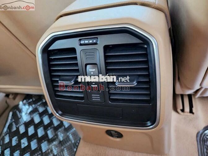 Porsche Macan 2.0 2017-Xanh dương