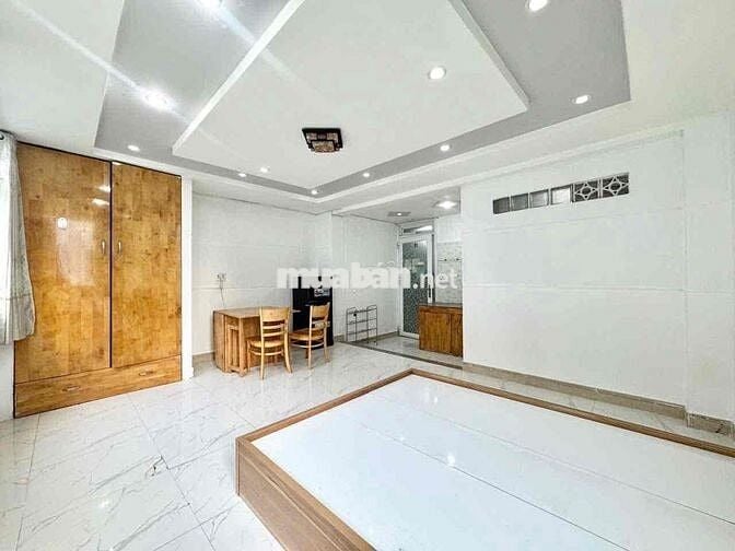 Studio Full nội thất - Gần chợ Hạnh Thông Tây