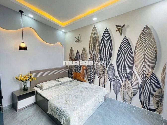 BÁN NHANH NHÀ ĐẸP - GẦN VINCOM TRẦN TRỌNG CUNG - QUẬN 7 .