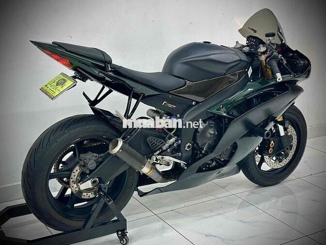 YAMAHA R6 DATE 2008
