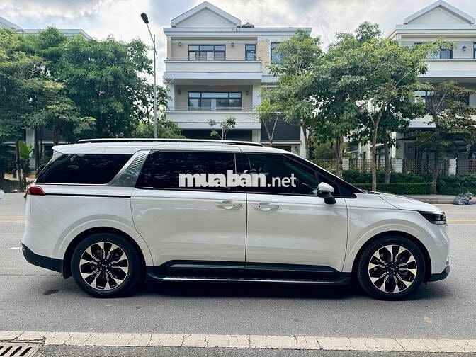 Kia Carnival 2022 Signature 2.2D - 67000 km
