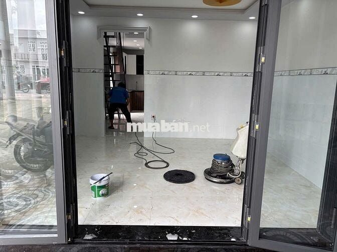Bán nhà  36m² 1 trệt 1 lầu, SÁT Phạm Văn Đồng, Linh Tây 2,9tỷ (TL)