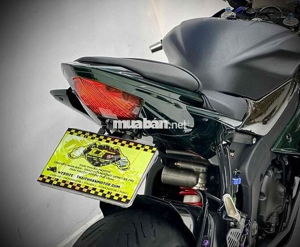 YAMAHA R6 DATE 2008