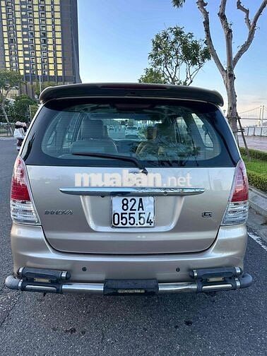 Toyota Innova 2011 GSR - 190000 km