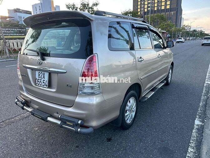Toyota Innova 2011 GSR - 190000 km