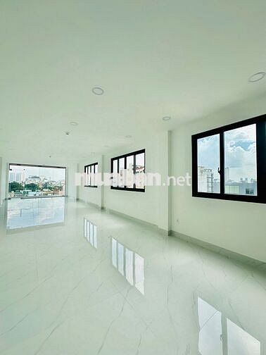 Cho thuê toà nhà mới xây 7 tầng đường Phan Đăng Lưu, P7, QPhú Nhuận