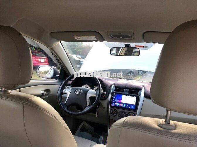 Toyota Corolla Altis 2014 1.8G AT - 120000 km