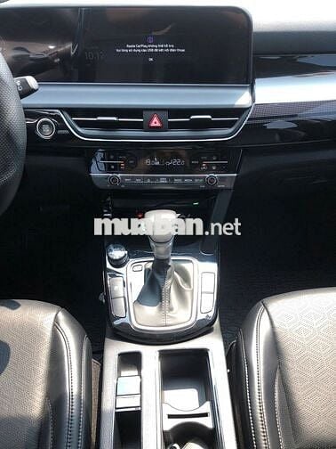 Kia Seltos 2025 Premium 1.5 AT - 2000 km