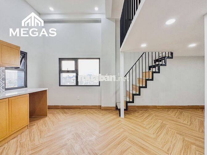 Cho thuê phòng có gác, cửa sổ thoáng- diện tích 40m2- Ga Bình Thái